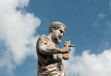 Ngày 22 tháng 2 – (Lễ kính Tông Tòa Thánh Phêrô). Trên thuyền Phêrô, ta hãy giữ vững lòng tin, ai tránh thuyền đó, sẽ hư mất, người đó sẽ hư mất như người lính trên chiến trường tránh xa đồng đội anh em của mình.(Bài giảng Tổng quát của Cha E-ma 67, 4)