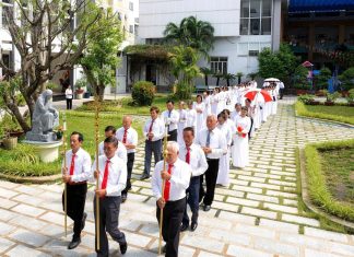 Hiệp Hội Thánh Thể Xuân Lộc mừng lễ Bổn mạng Đức Mẹ Mân Côi